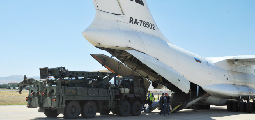 Μεταφορά των S-400 στη βάση Ιντζιρλίκ; Διαψεύδει το τουρκικό ΥΠΕΞ