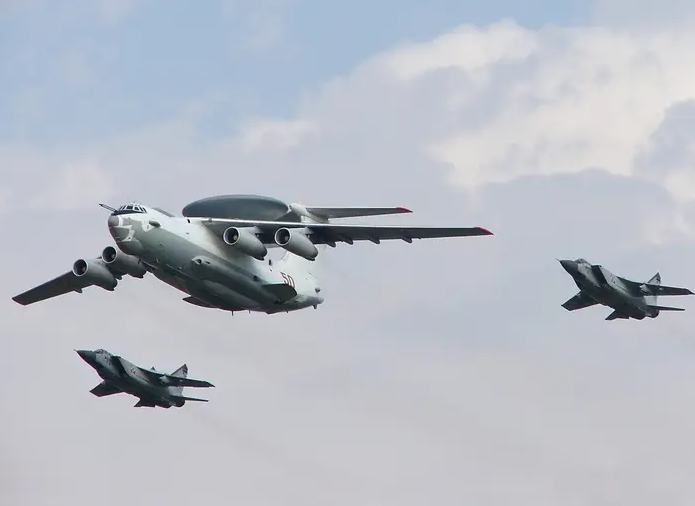 «Ιπτάμενο ραντάρ» παραδόθηκε στη ρωσική Πολεμική Αεροπορία