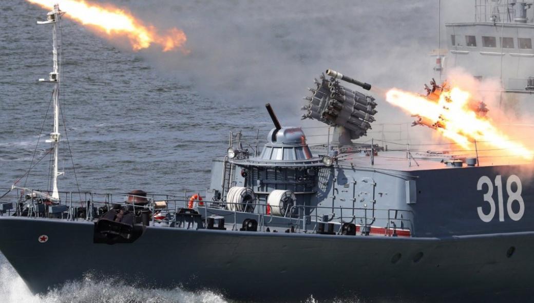 “Συνωστισμός” ρωσικών πλοίων στη Μαύρη Θάλασσα